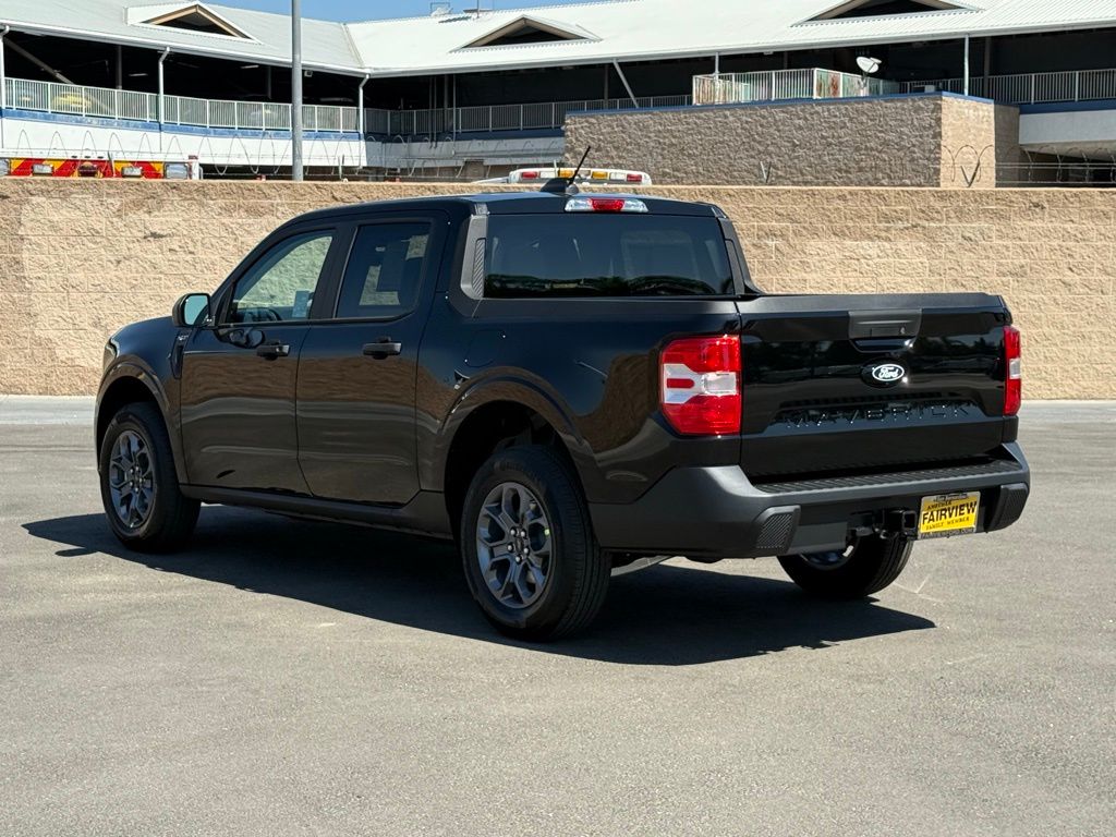 2025 Ford Maverick XLT photo 4