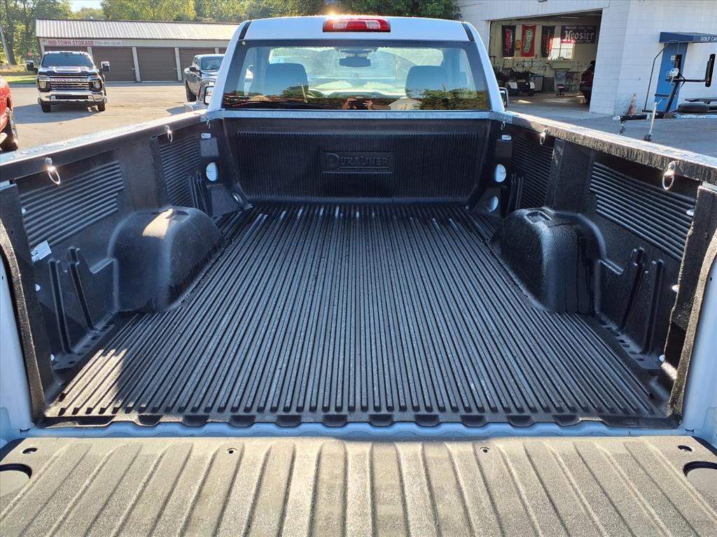 2024 Chevrolet Silverado 1500 photo 9