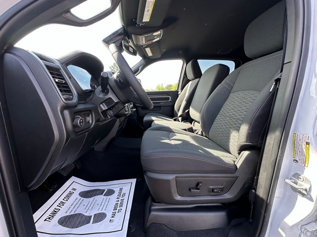 2025 Ram 2500 Big Horn photo 23