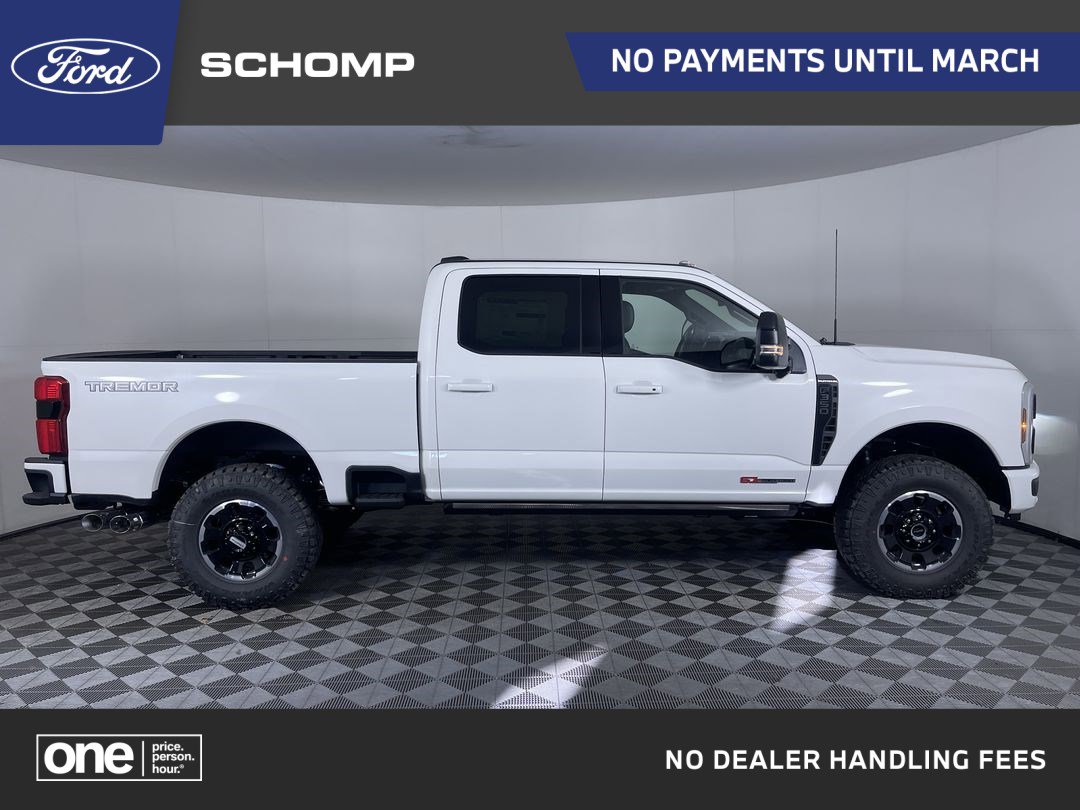 2026 Ford F-350 Super Duty Platinum's photo