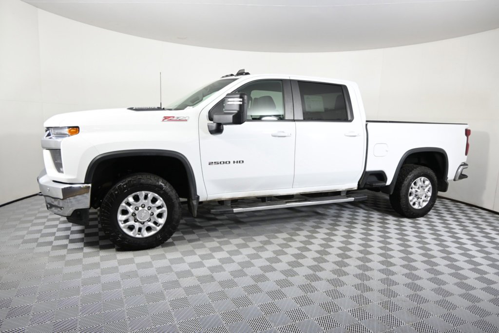 Used 2020 Chevrolet Silverado 2500HD LT with VIN 1GC1YNEY6LF199646 for sale in Forest Lake, Minnesota