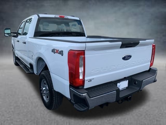 2026 Ford F-350 photo 4