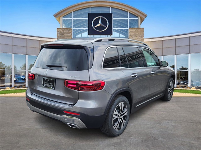 2026 Mercedes Benz GLB 250 4MATIC photo 3