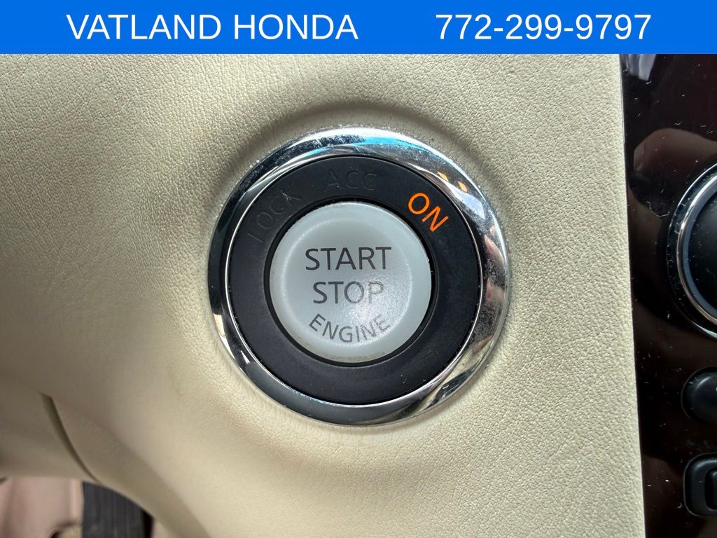 2017 Infiniti QX50 Base photo 17