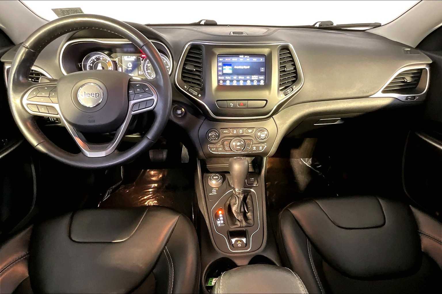 2020 Jeep Cherokee Latitude photo 14