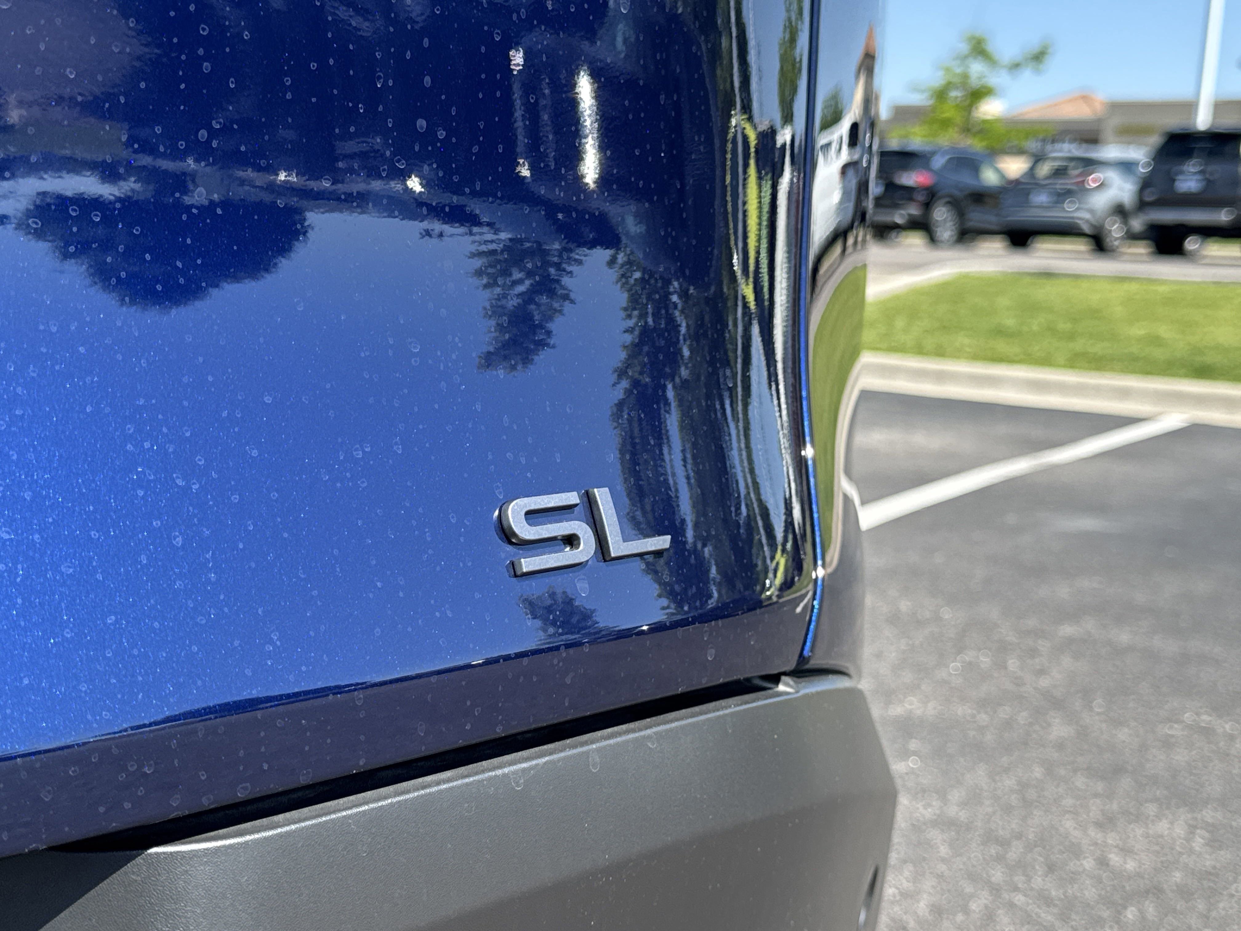 2025 Nissan Murano SL photo 5