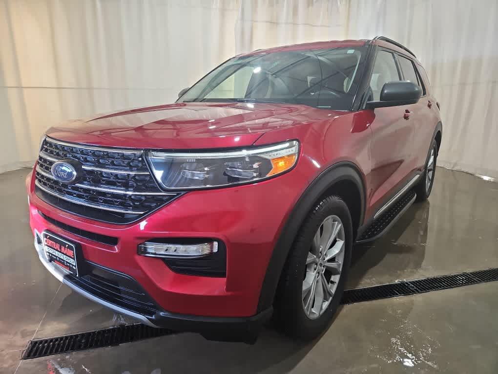 2021 Ford Explorer XLT's photo