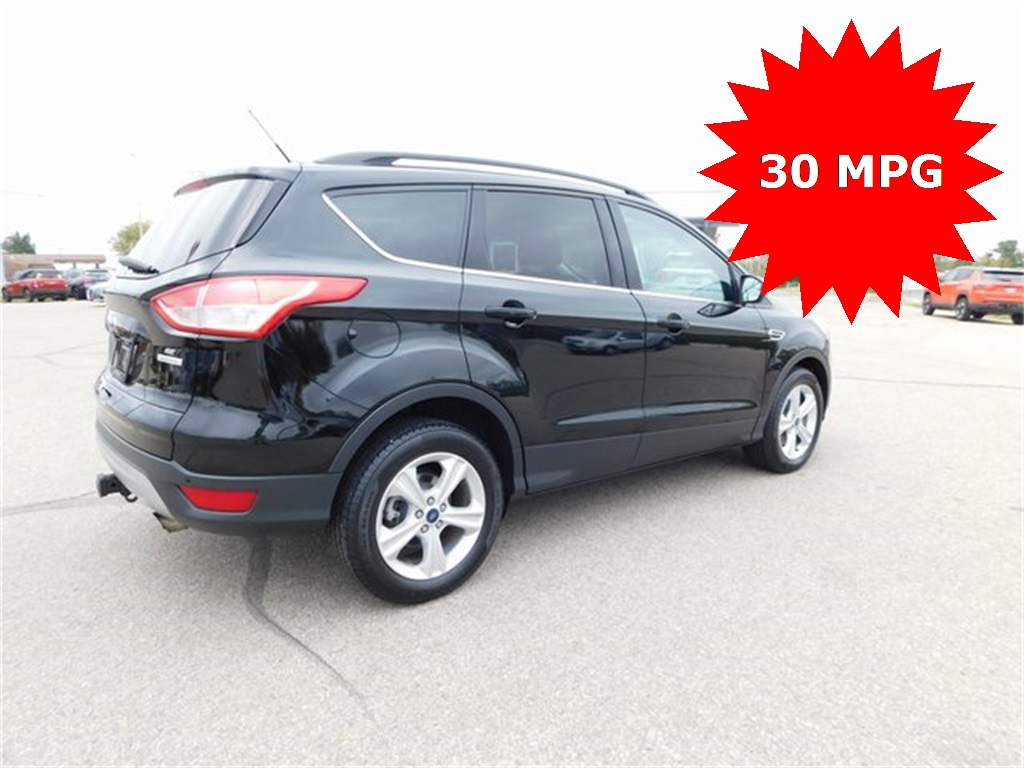 2016 Ford Escape SE photo 2