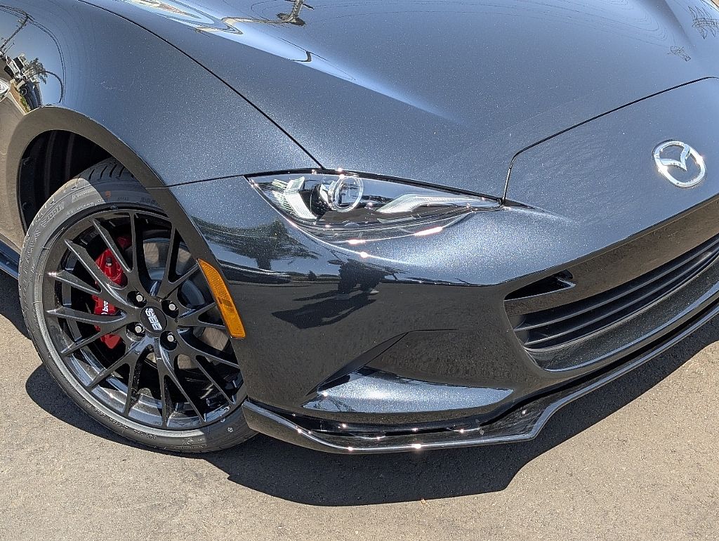 2025 Mazda MX-5 Miata Miata photo 3