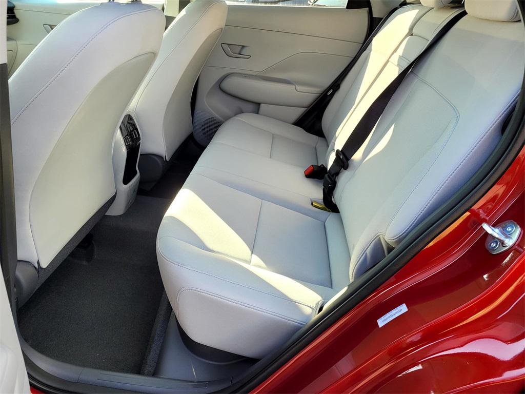 2026 Hyundai Kona SEL photo 11