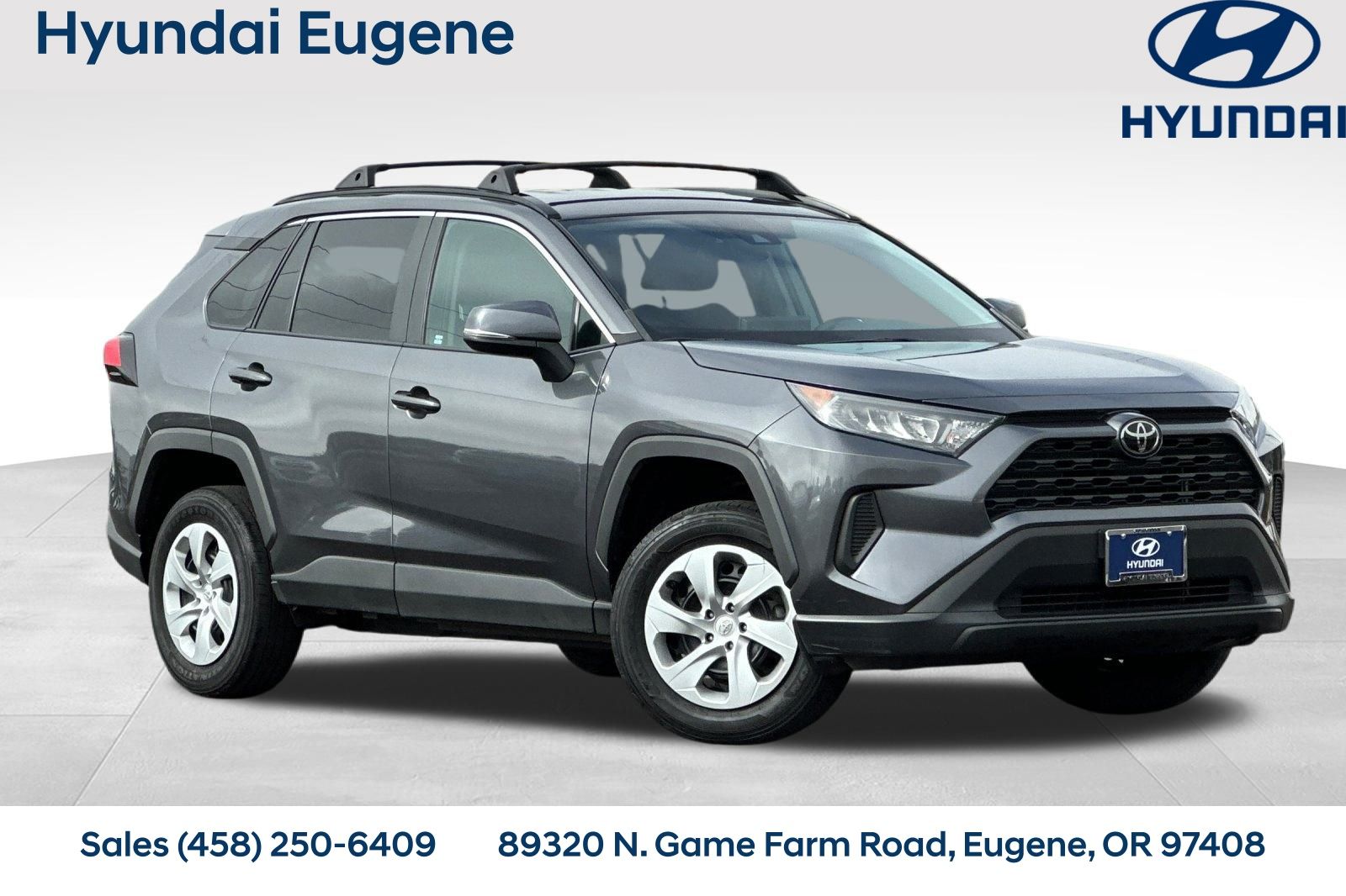 2021 Toyota RAV4 LE's photo