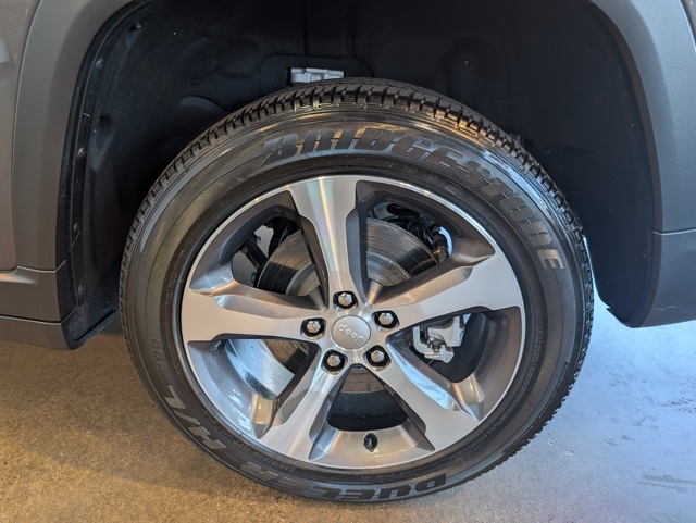 2022 Jeep Grand Cherokee Limited 4xe photo 8