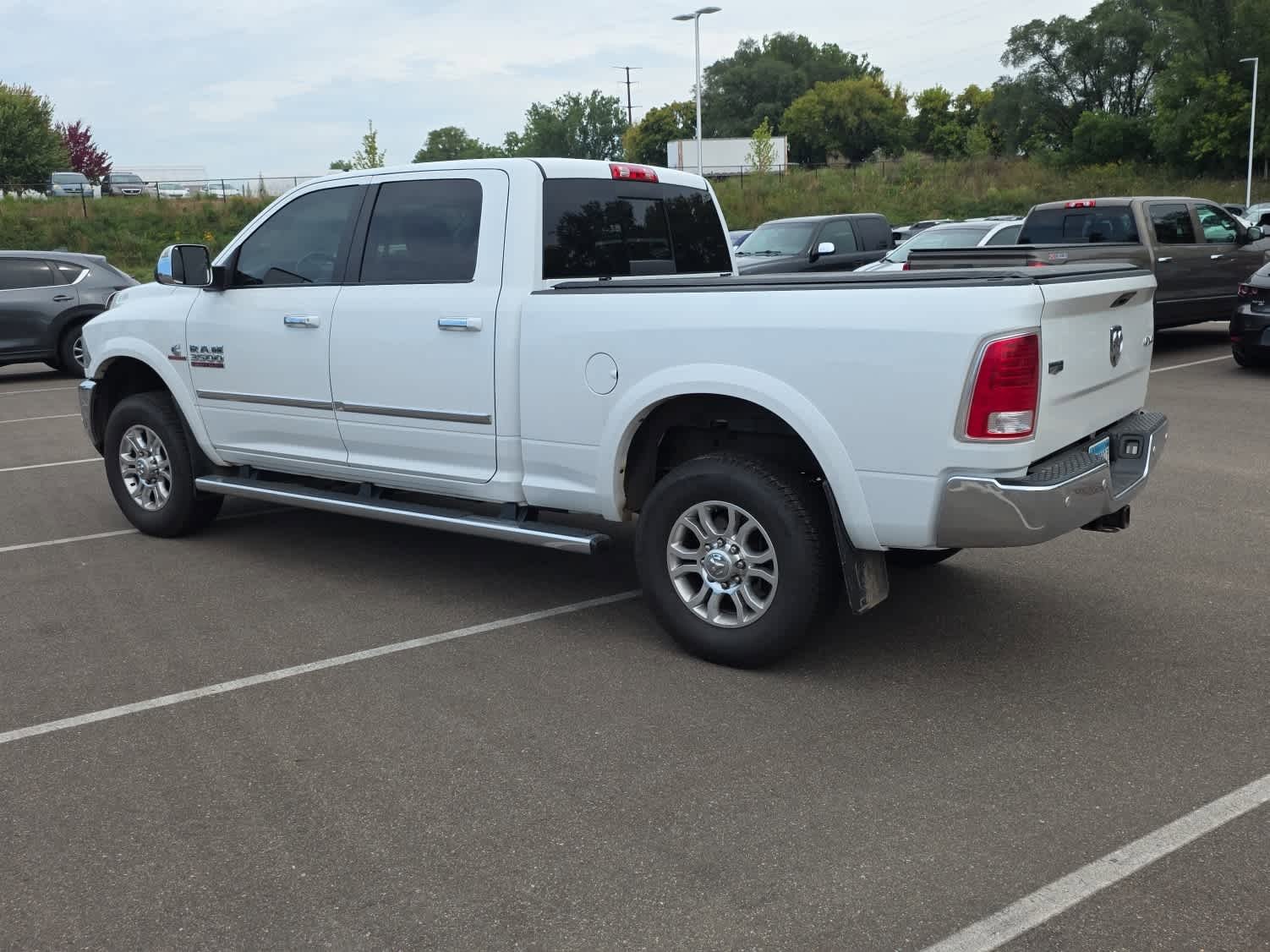 2016 Ram 3500 Laramie photo 4
