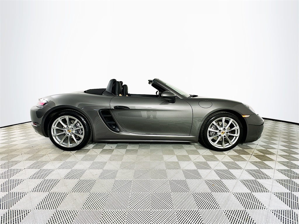 2018 Porsche Boxster Base photo 8