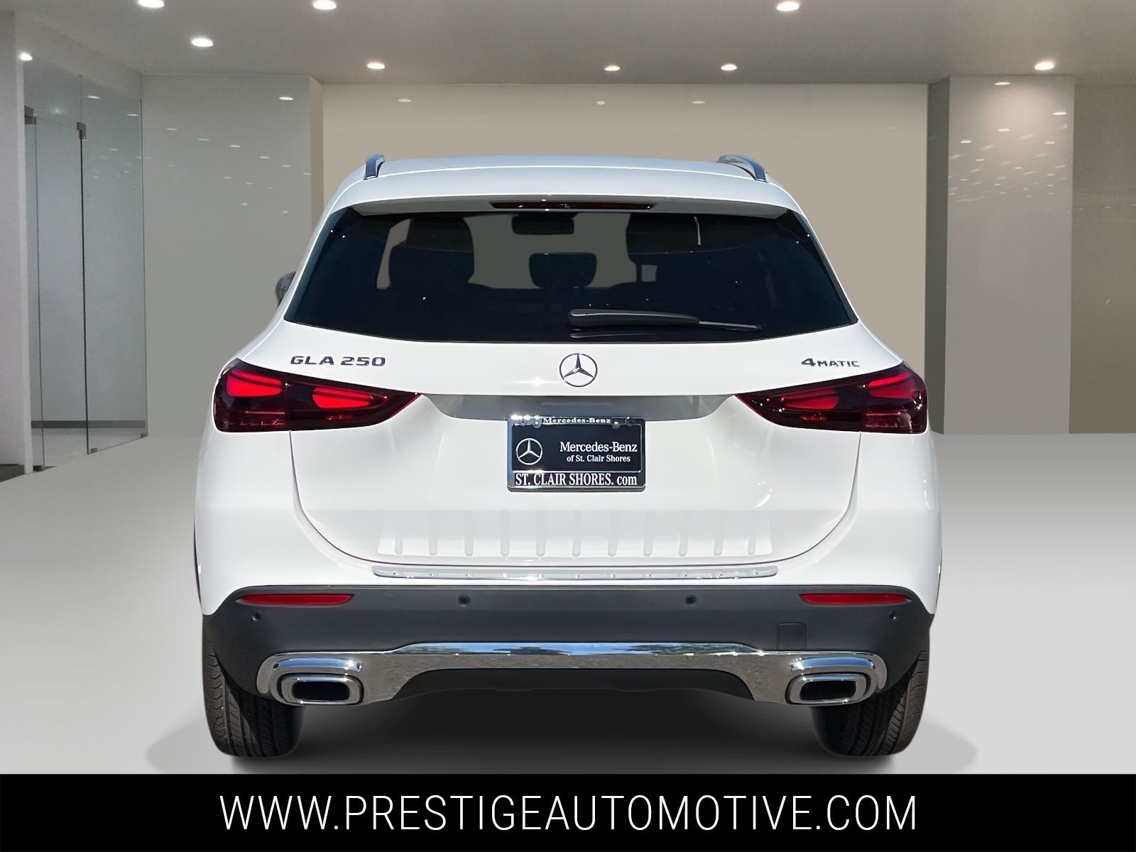 2025 Mercedes Benz GLA 250 4MATIC photo 4