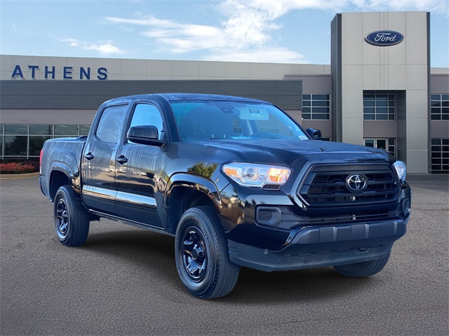 2023 Toyota Tacoma SR's photo