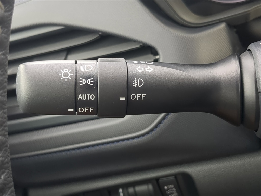 2025 Subaru Forester Premium photo 23
