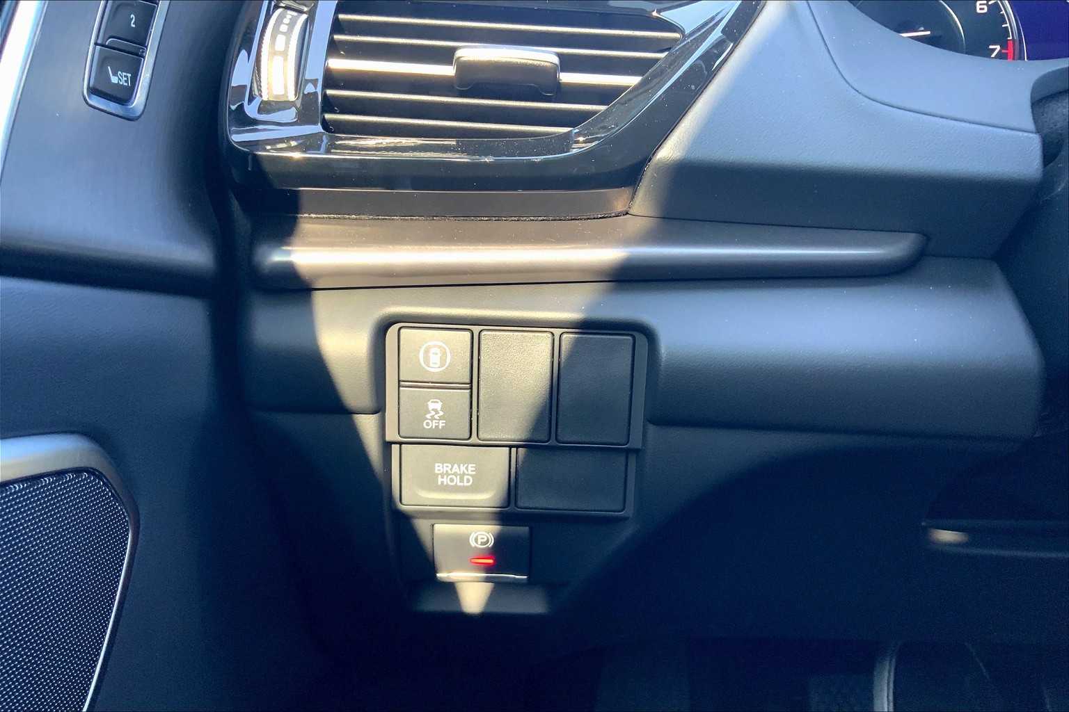 2025 Acura RDX photo 32