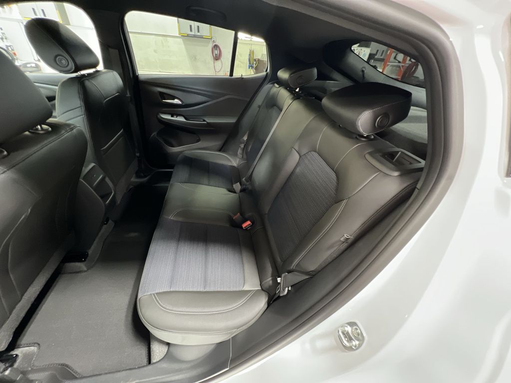 2025 Buick Envista Preferred photo 23