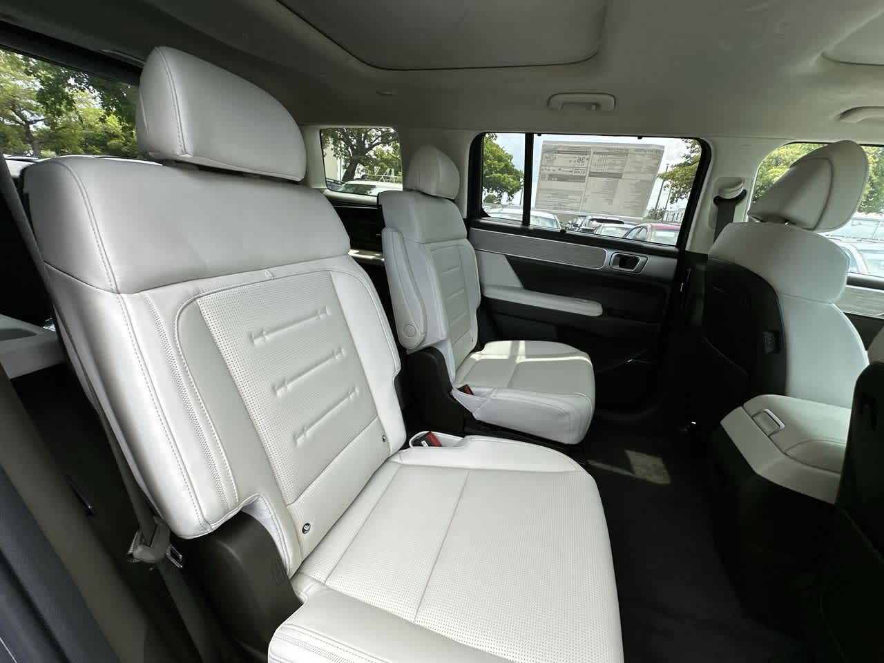 2025 Hyundai Santa Fe Calligraphy photo 21