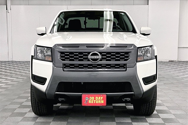 2025 Nissan Frontier SV photo 15