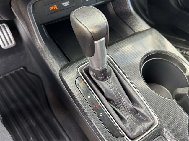 2024 Honda Civic Hatchback Sport photo 25