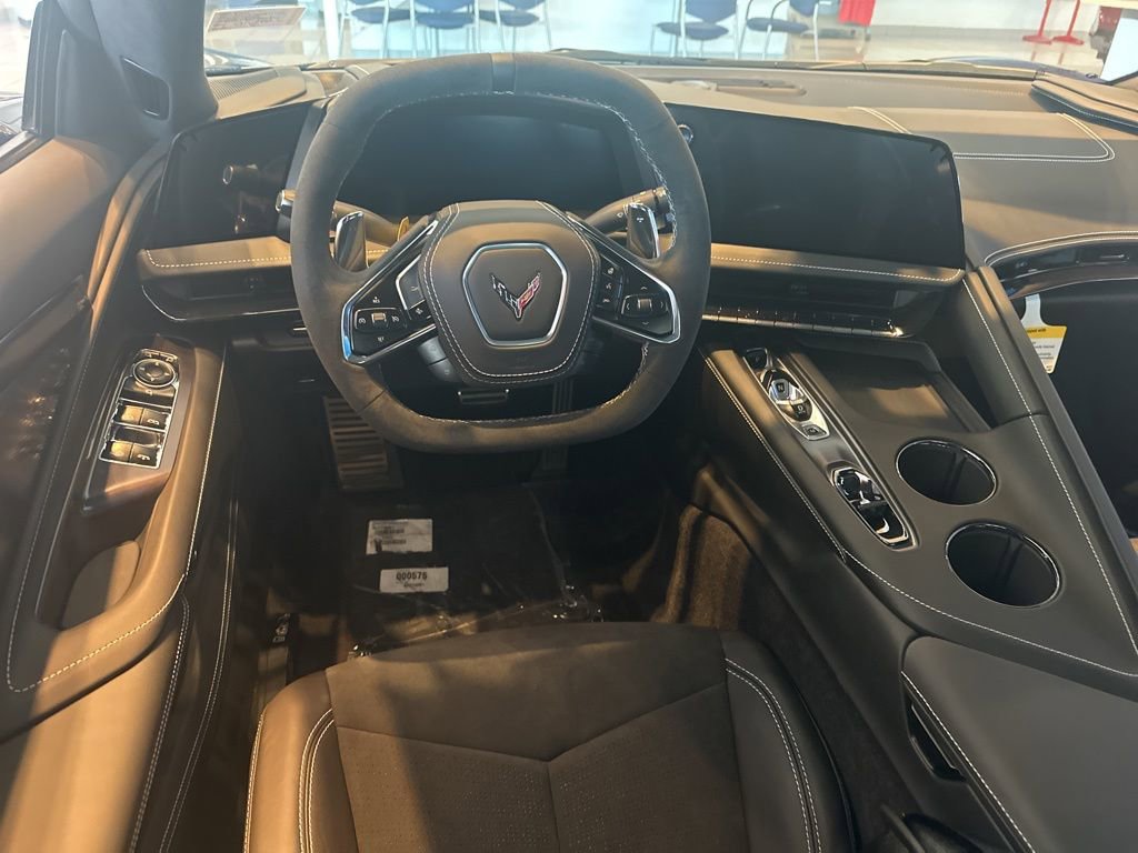 2026 Chevrolet Corvette Stingray 3LT photo 3