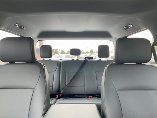 2025 Ford F-250 photo 29