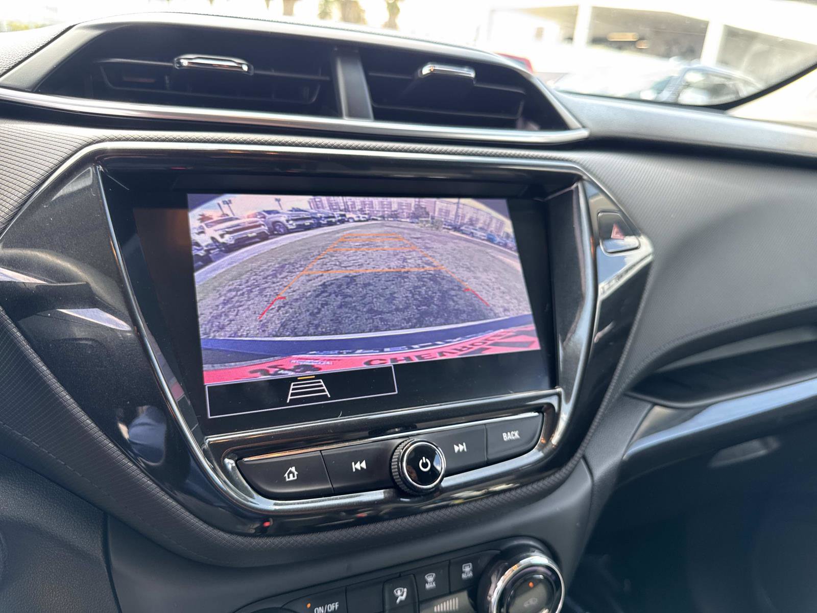 2022 Chevrolet Trailblazer LT photo 27