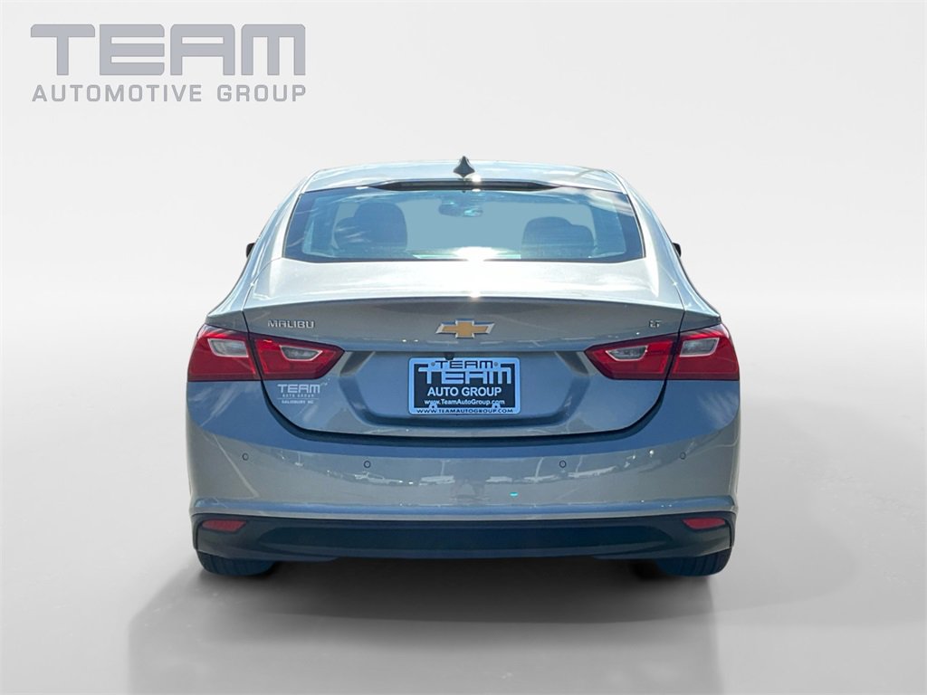 2024 Chevrolet Malibu 1LT photo 6