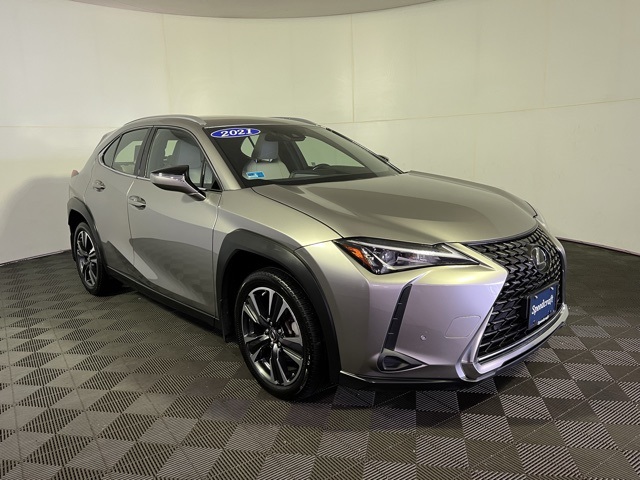 2021 Lexus UX 200 photo 2