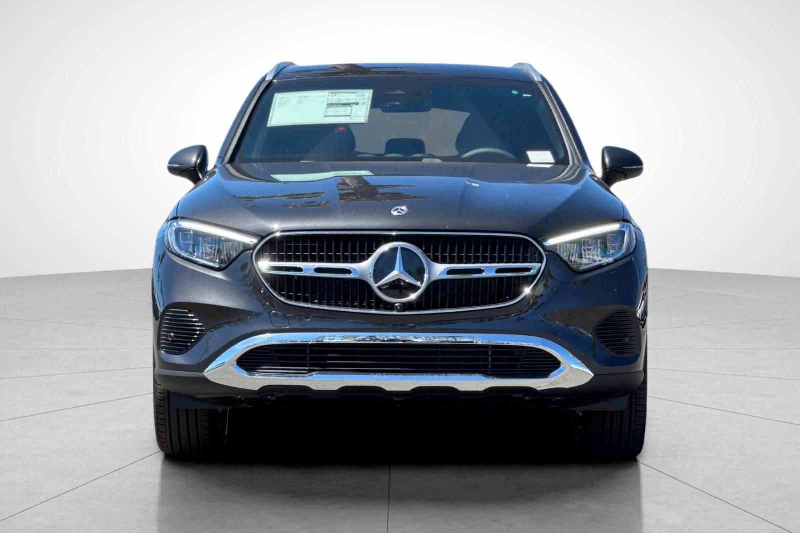 2026 Mercedes Benz GLC 300 photo 6