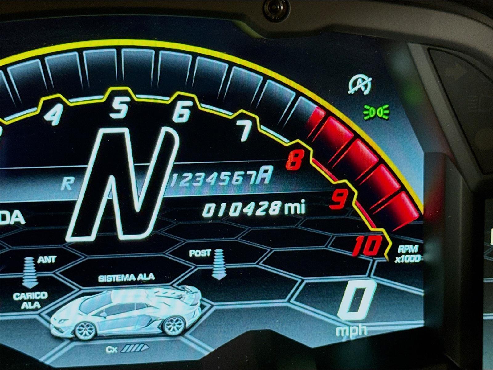2019 Lamborghini Aventador SVJ photo 15