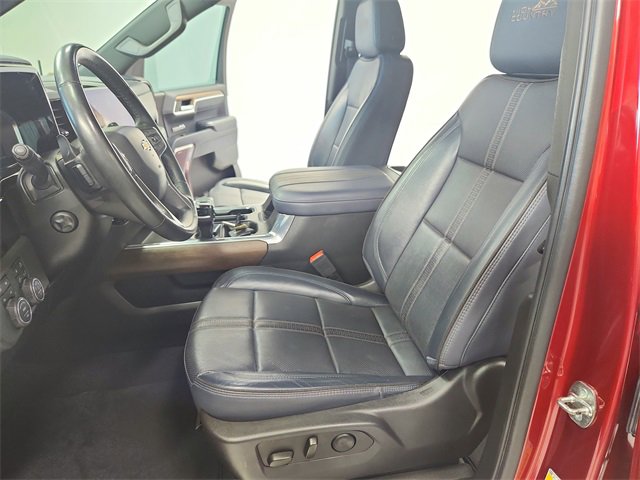 2023 Chevrolet Silverado 1500 High Country photo 19