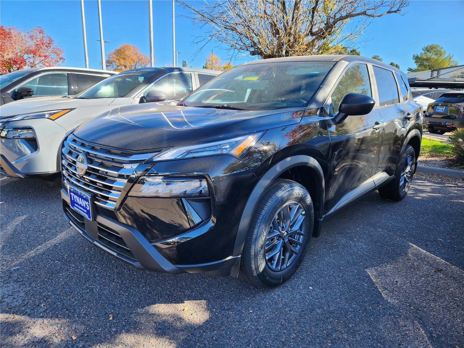 2026 Nissan Rogue S photo 2