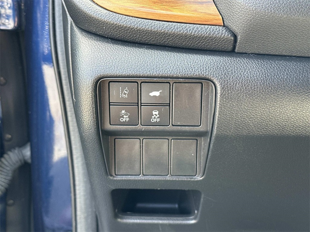 2017 Honda CR-V EX-L photo 26