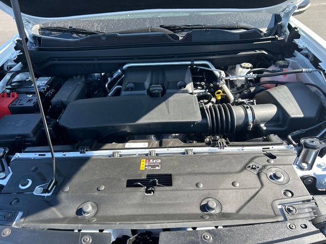 2025 Chevrolet Colorado Z71 photo 19
