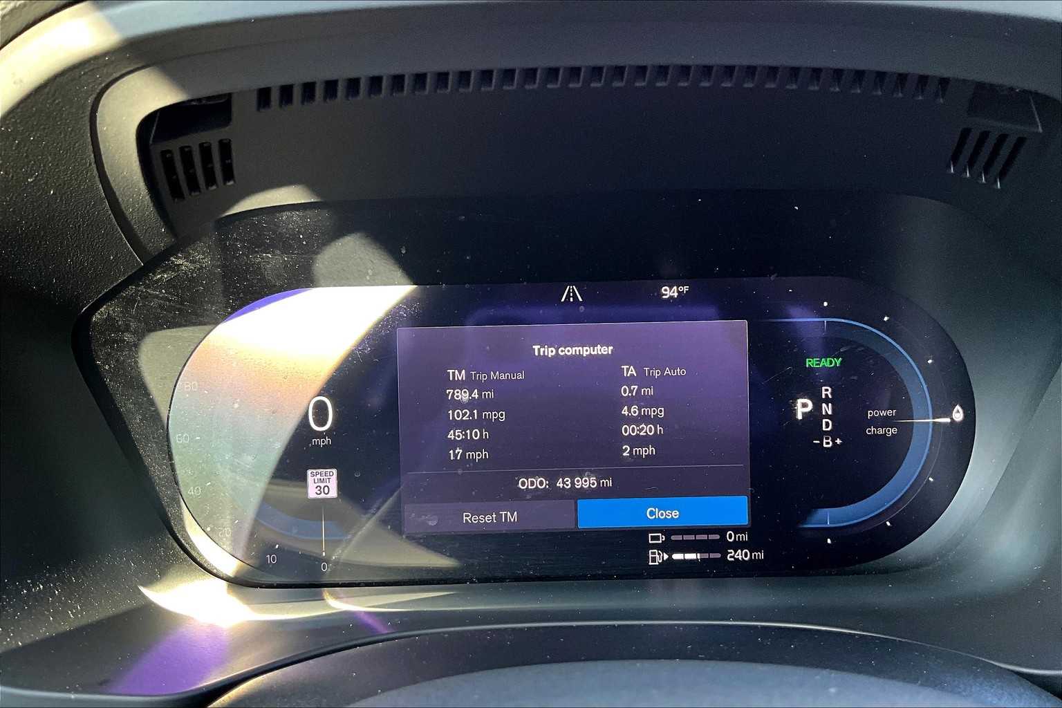2022 Volvo XC60 Recharge Hybrid Inscription Expression photo 23