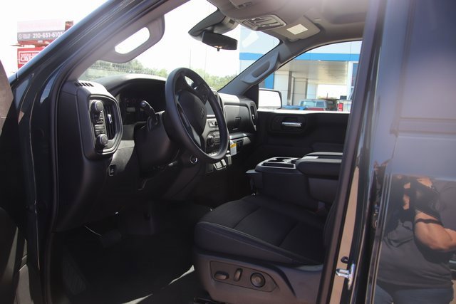 2025 Chevrolet Silverado 1500 Custom Trail Boss photo 4