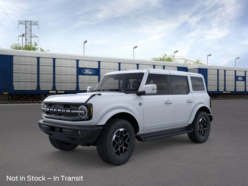 2025 Ford Bronco 4-Door Outer Banks's photo