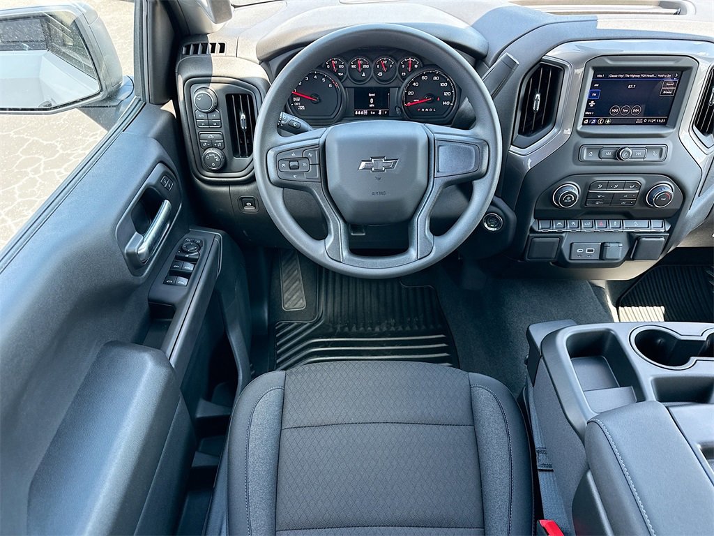 2025 Chevrolet Silverado 1500 Custom Trail Boss photo 14