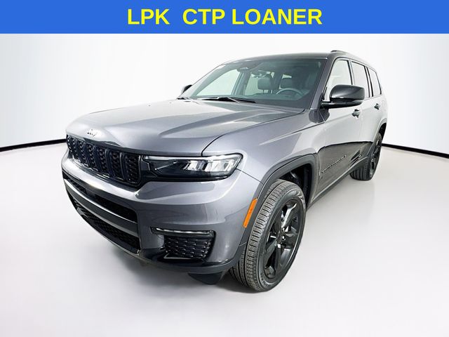 2025 Jeep Grand Cherokee Limited photo 3