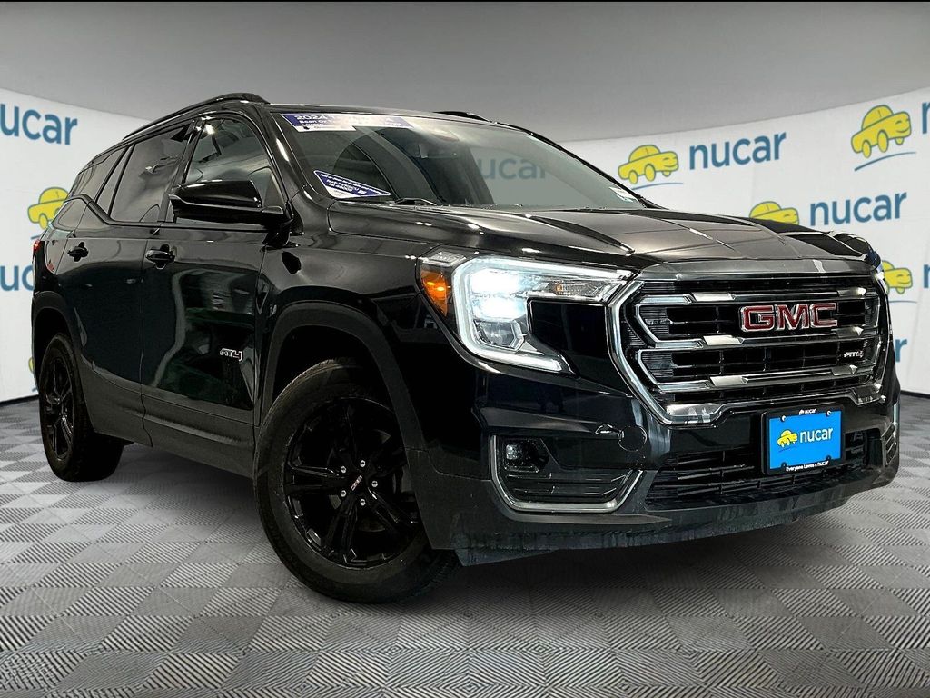 2024 GMC Terrain AT4