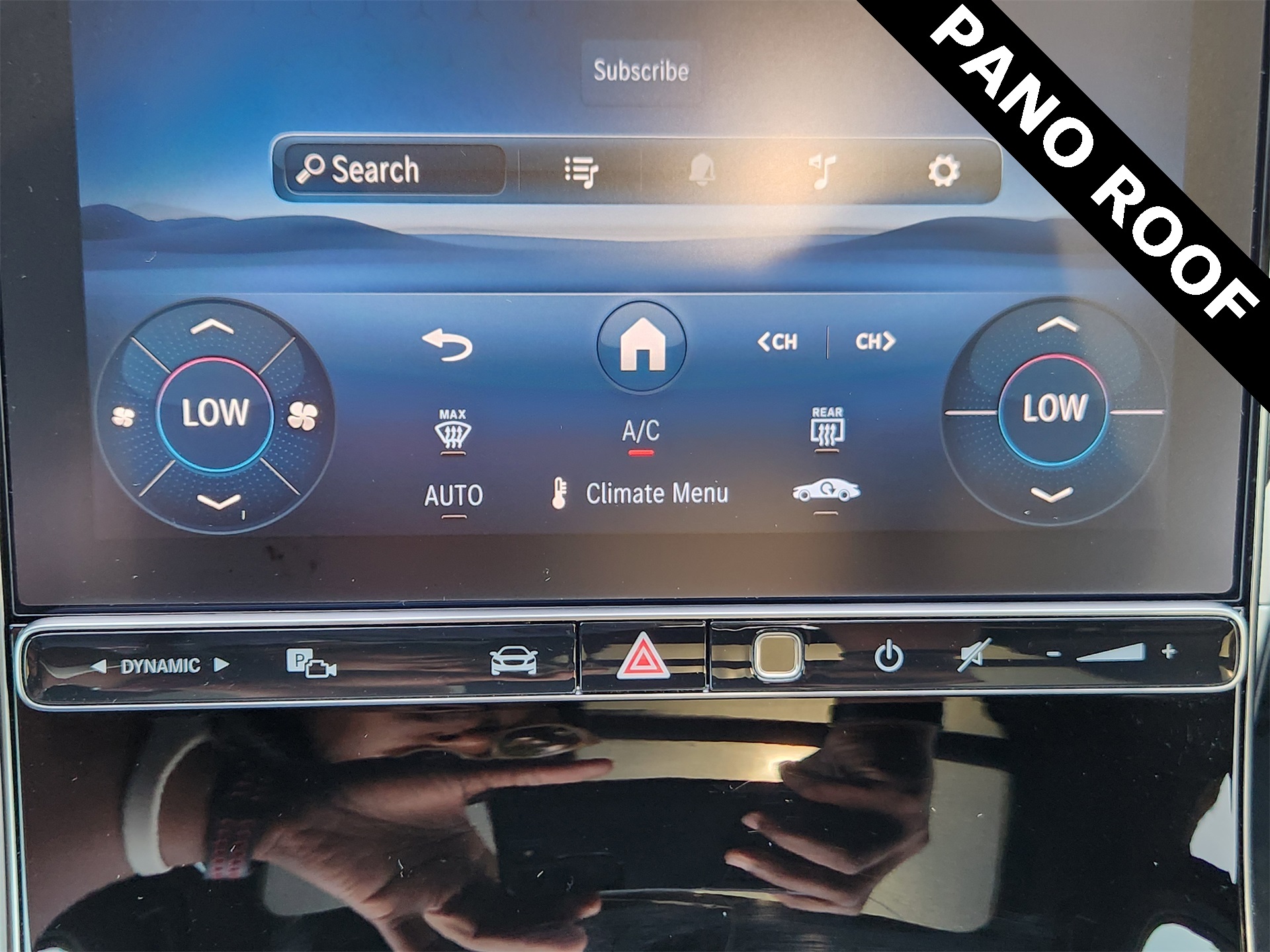 2025 Mercedes Benz GLC 300 photo 10