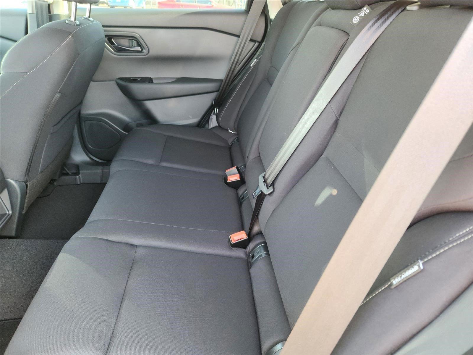 2026 Nissan Rogue S photo 10