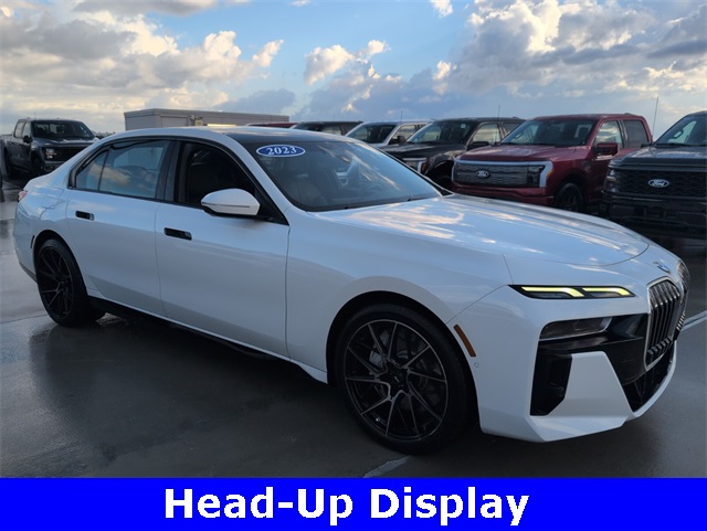 Used 2023 Alpine White BMW 760i xDrive image 2