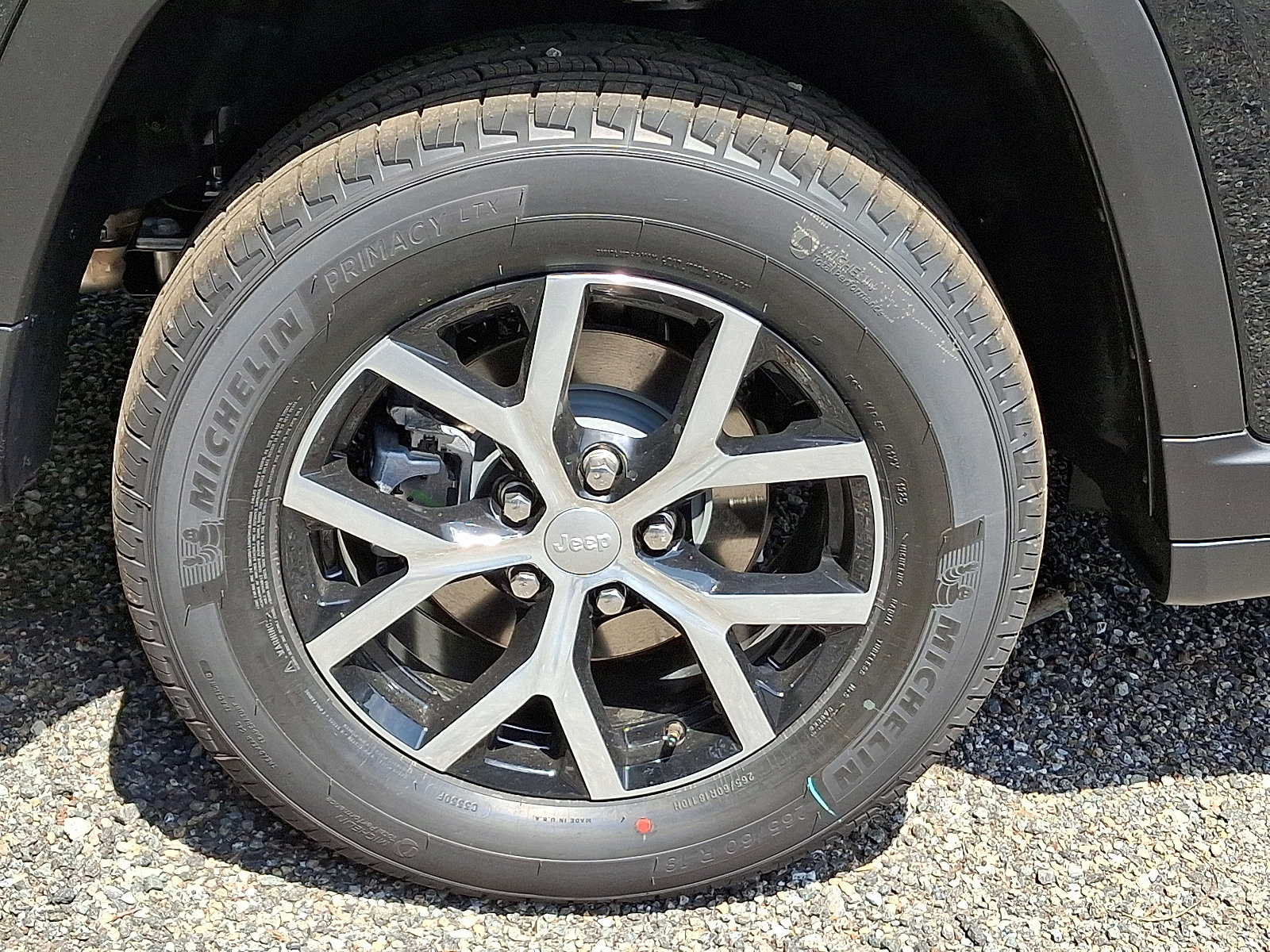 2025 Jeep Grand Cherokee Limited photo 4