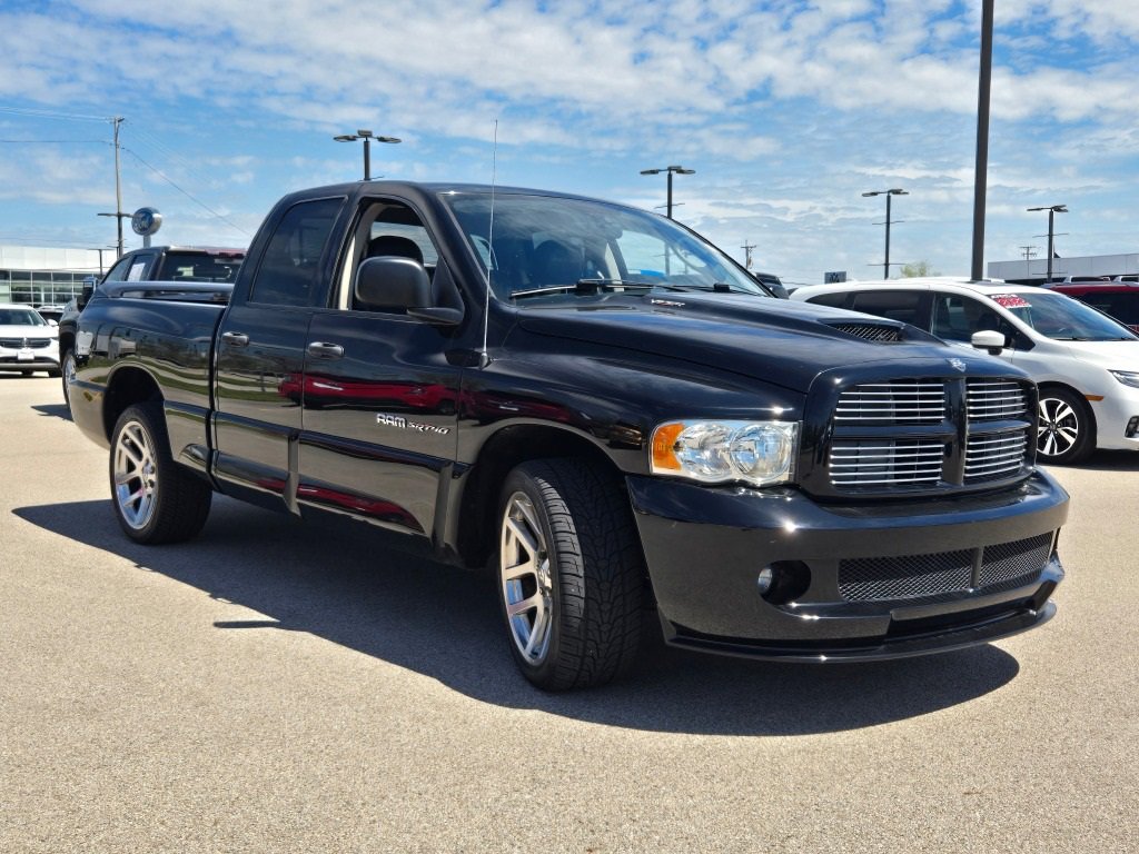 2005 Dodge Ram photo 4