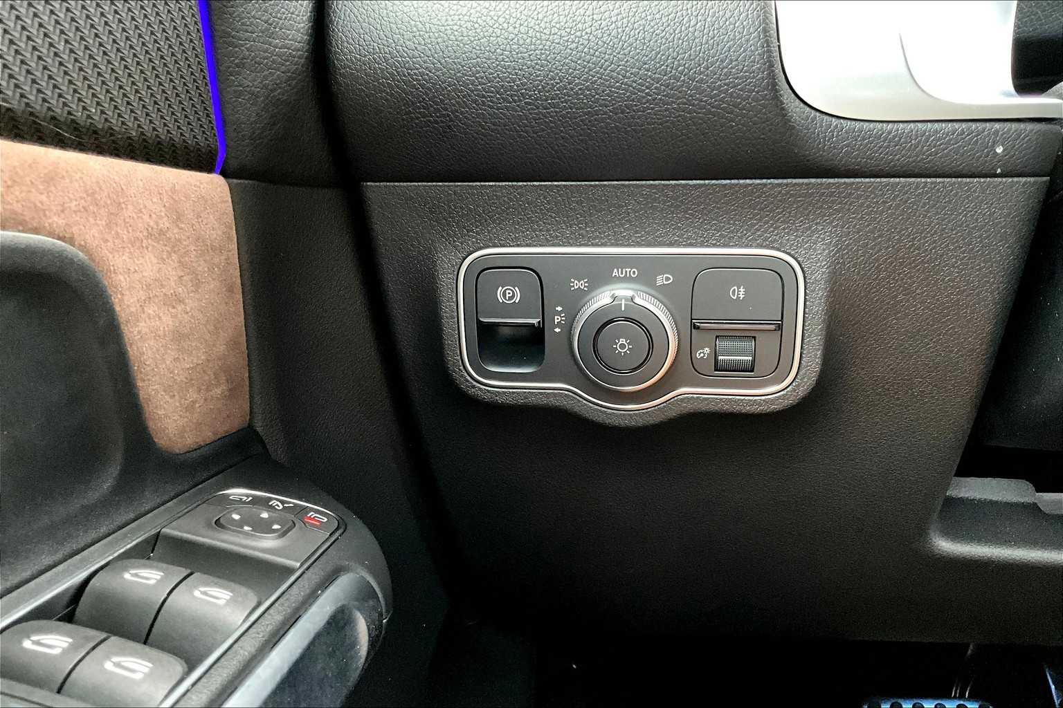 2025 Mercedes Benz GLB 250 4MATIC photo 34