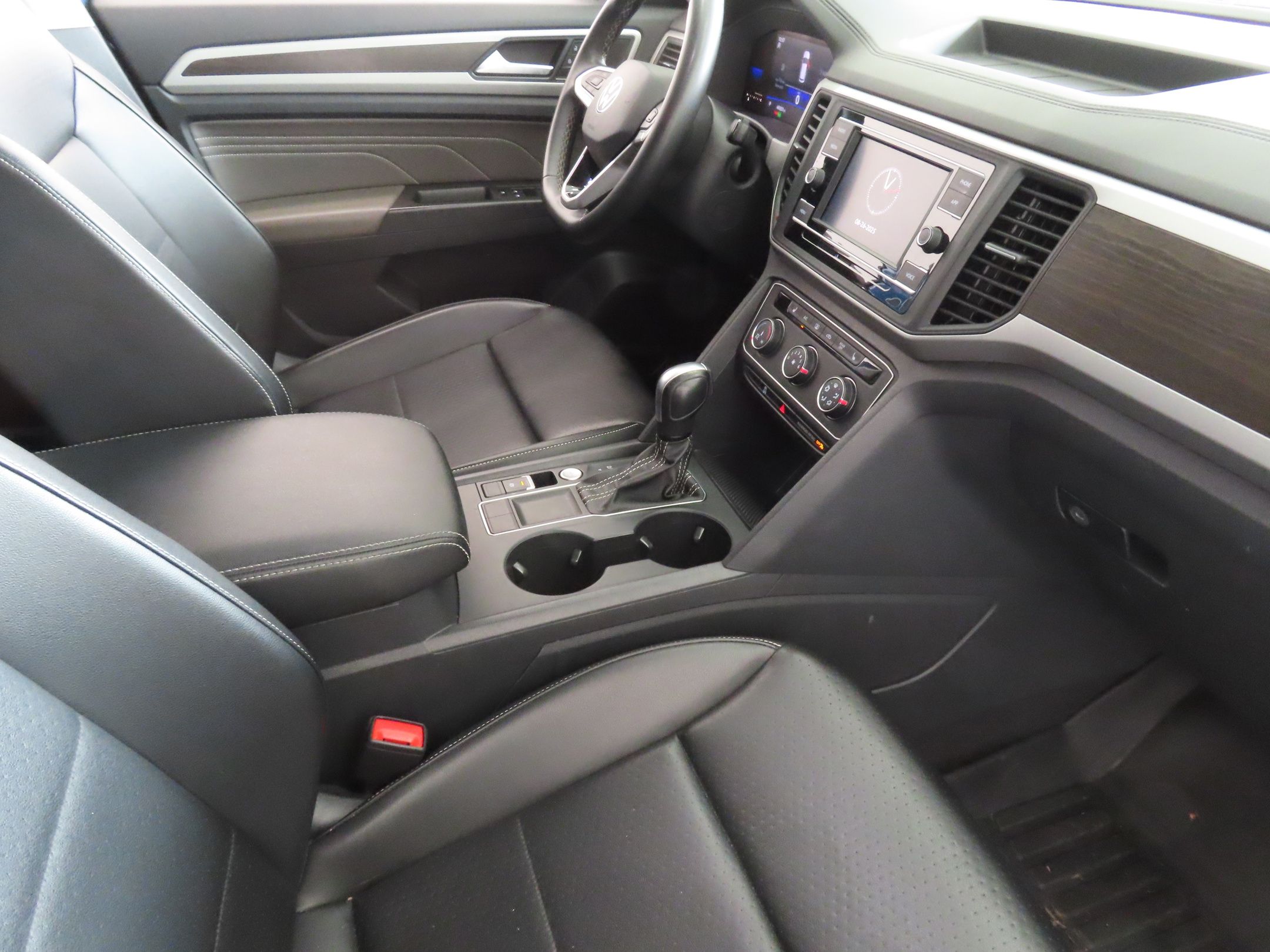 2022 Volkswagen Atlas SE photo 22